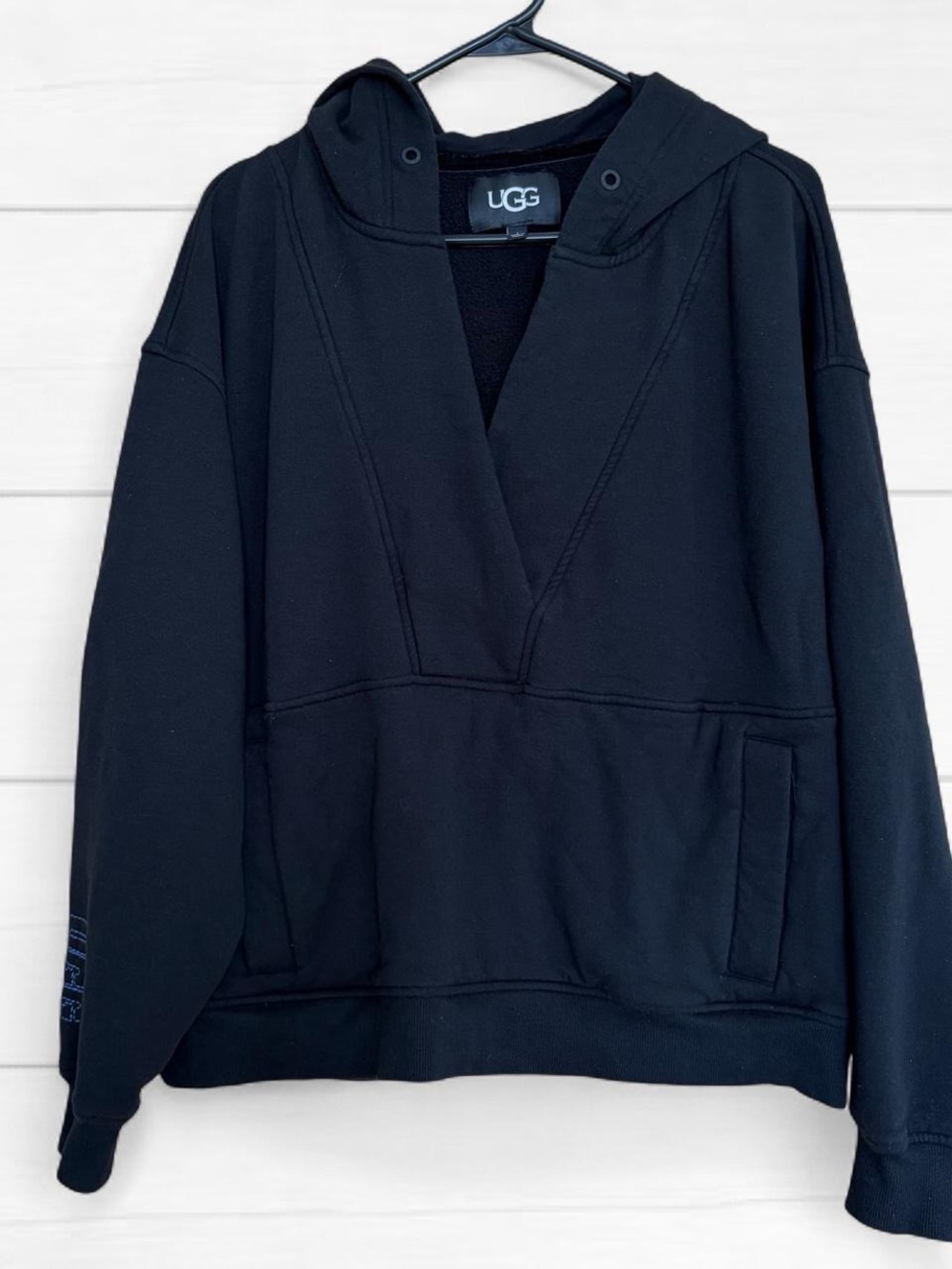 UGG Women’s Black V‑Neck Hooded Pullover Sweater